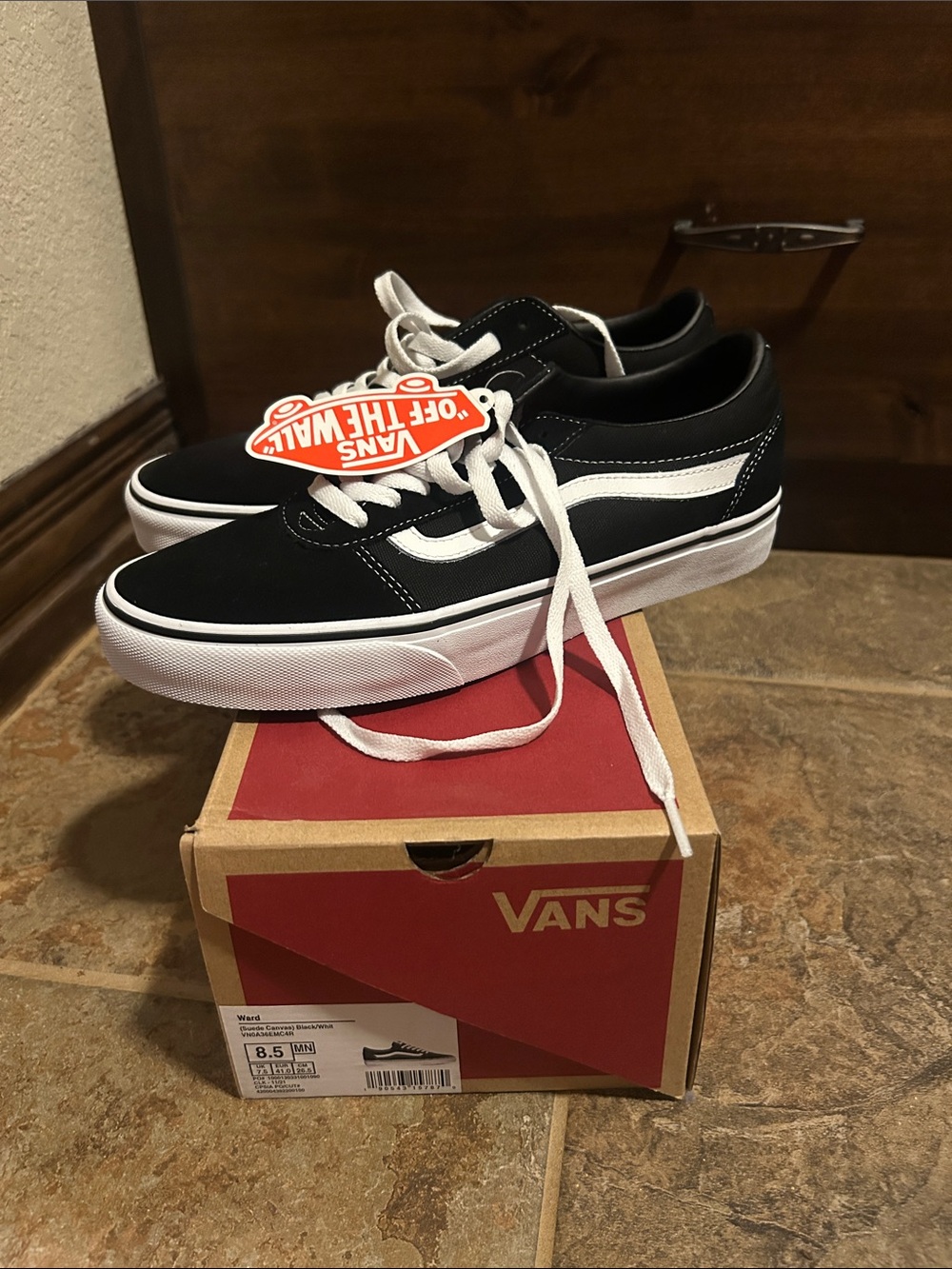 Vans Old Skool Low Top Sneakers - Black & White